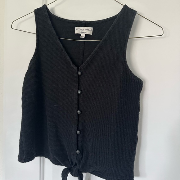 Madewell Tops - Madewell Black Sleeveless Button-Down Top